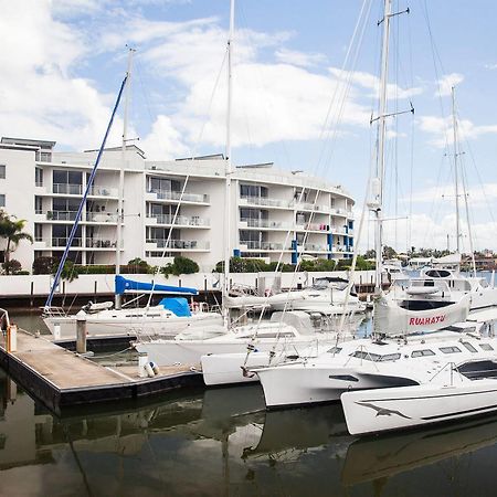 Bluewater Point Resort Мулулаба Екстериор снимка