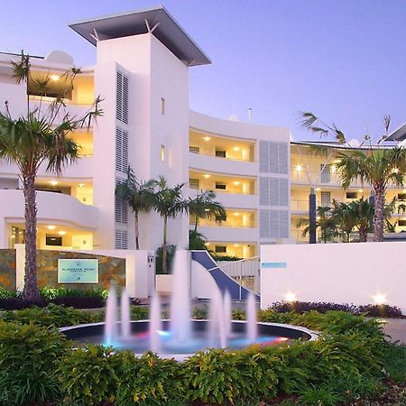 Bluewater Point Resort Мулулаба Екстериор снимка