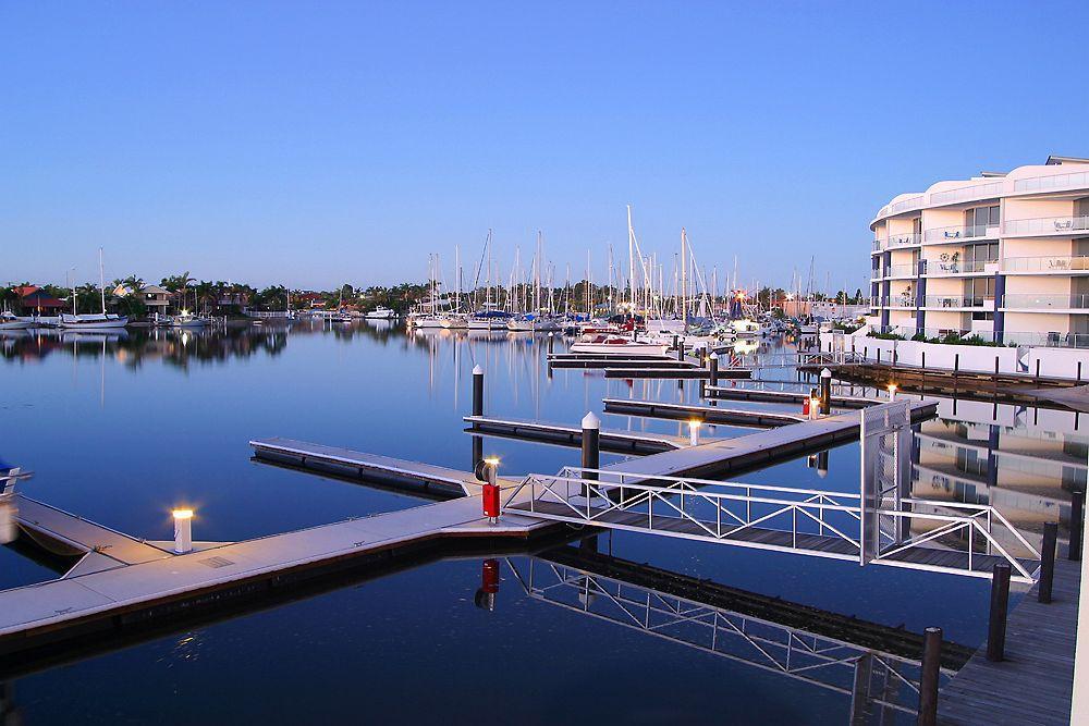 Bluewater Point Resort Мулулаба Екстериор снимка
