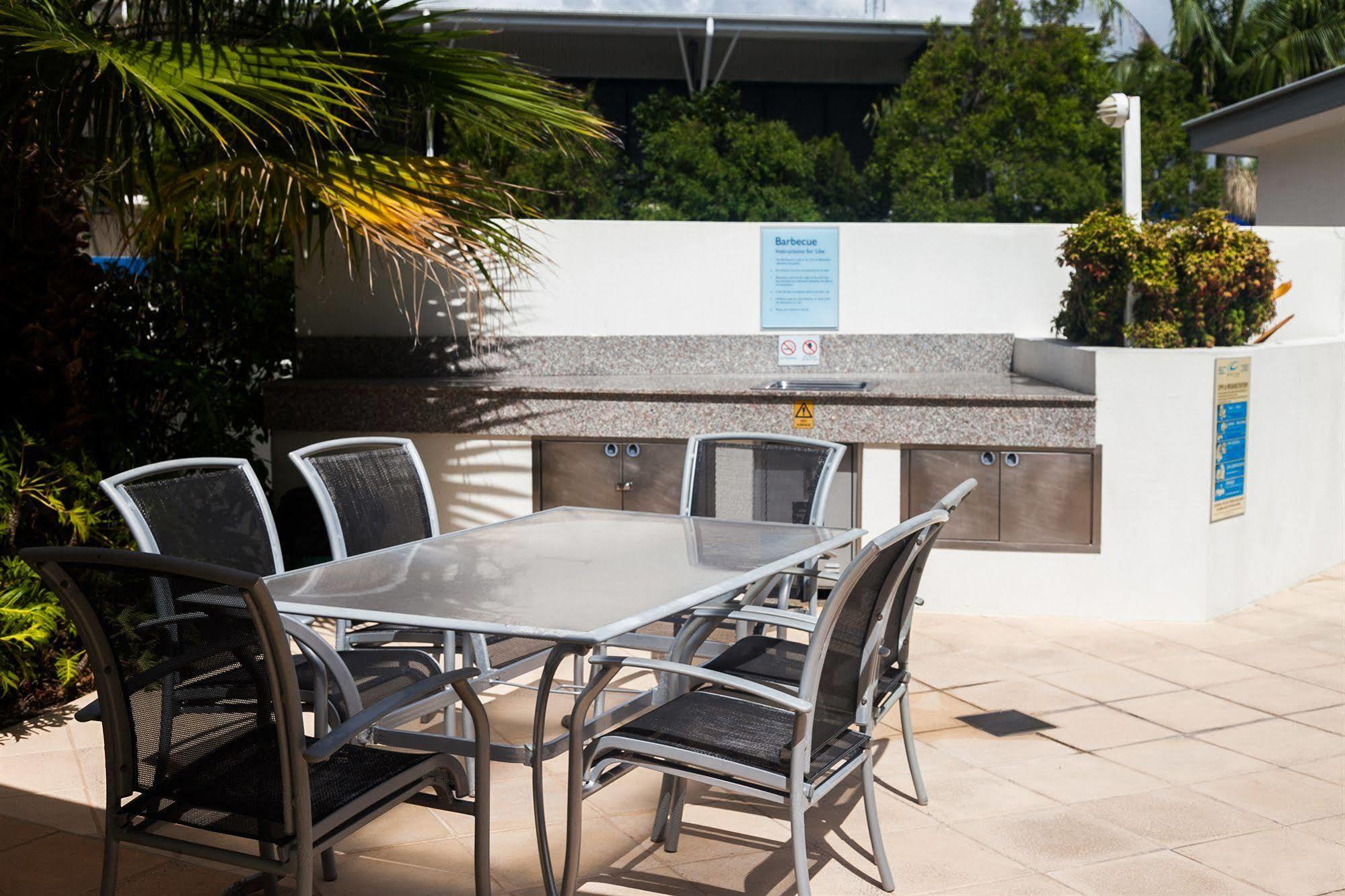 Bluewater Point Resort Мулулаба Екстериор снимка