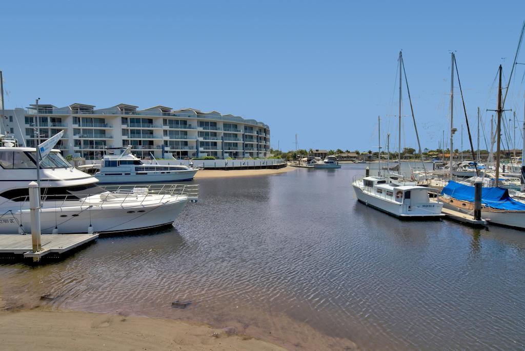 Bluewater Point Resort Мулулаба Екстериор снимка
